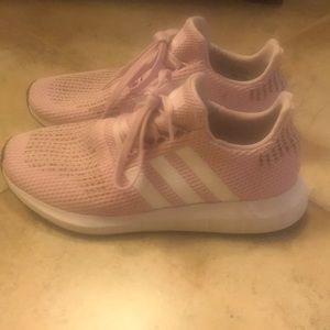 Adidas Swift tennis shoes